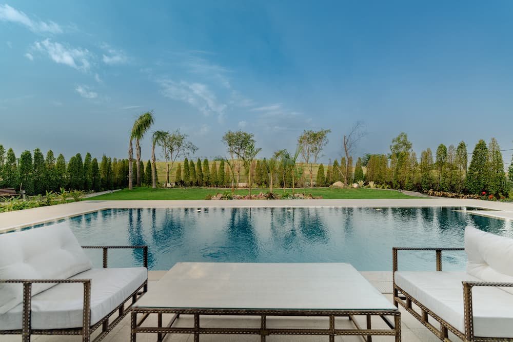 Urban Living Meets Nature: The Best of Both Worlds at Eighteen